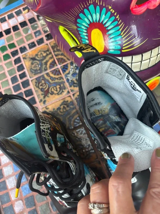 Basquiat Dr martens size 7 - Picture 6 of 8